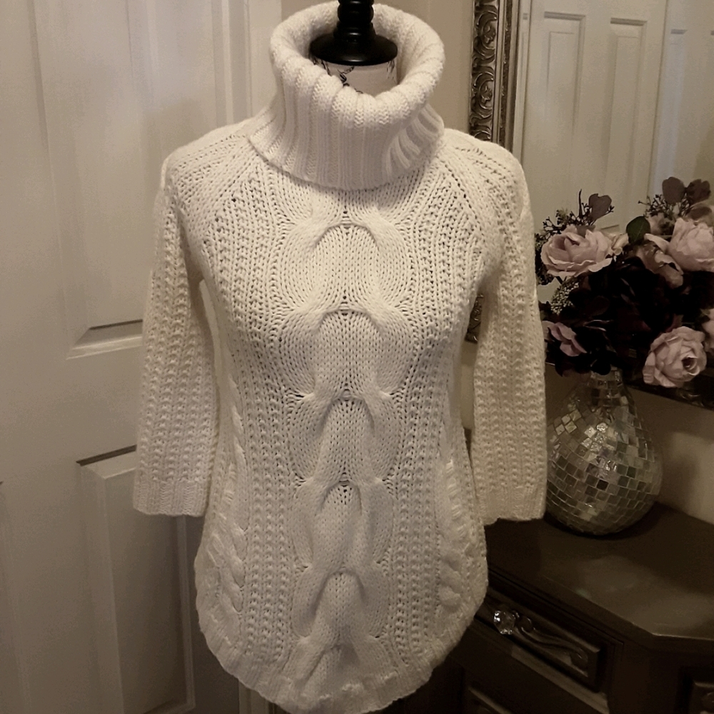 🌸bebe knit sweater